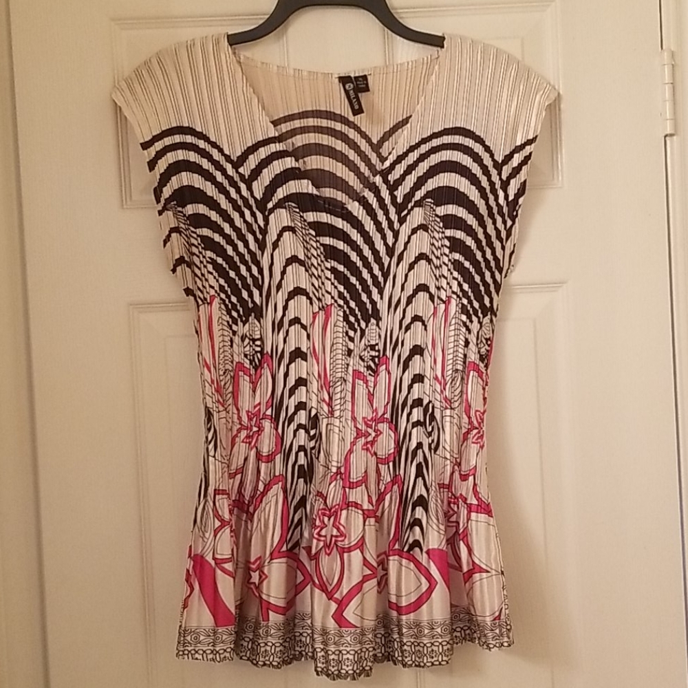 Milano Pleated Floral Blouse
